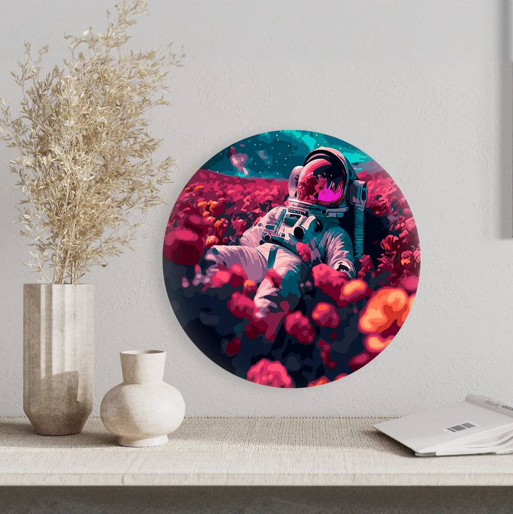 Круглая картина по номерам Астронавт в поле цветов