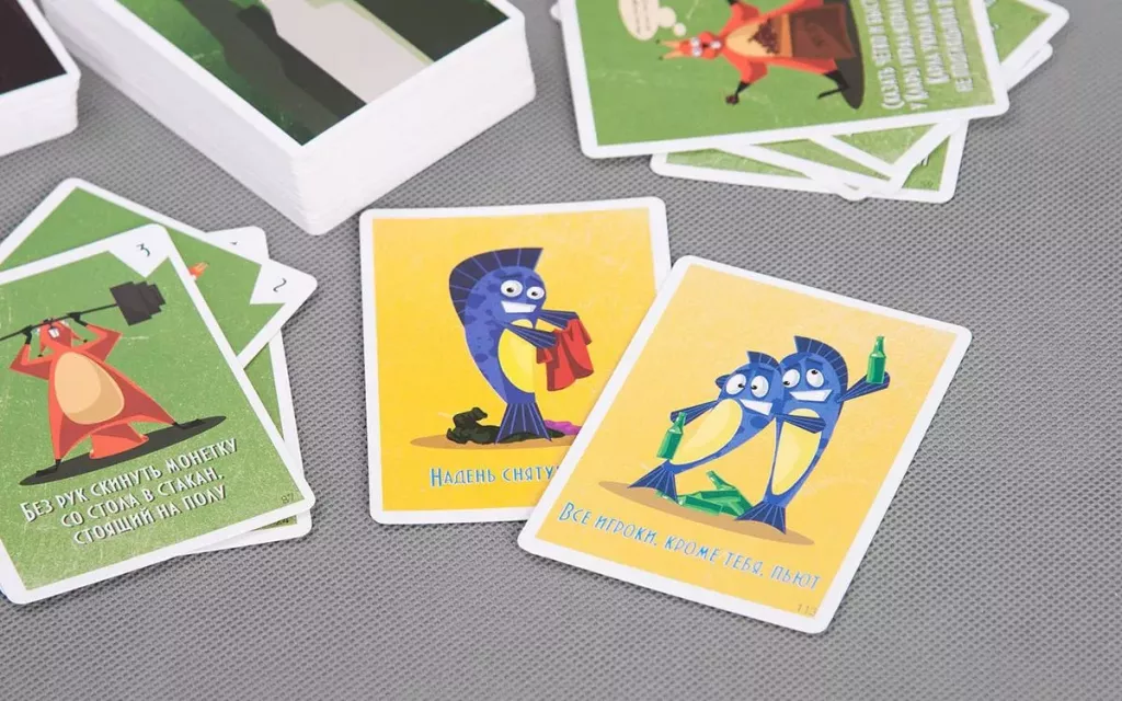 Компактный ёрш для игры SOVABOOKS, party game, изображение в стиле минимализма, подходит для веселых вечеринок