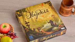 Настольная игра Эверделл от Sovabooks, семейная настольная игра с красочной обложкой и игровым полем.