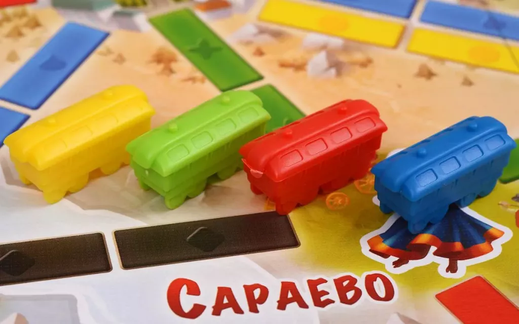 Детская настольная игра Ticket to Ride Junior Европа от SOVABOOKS, карта с маршрутами и игровыми компонентами