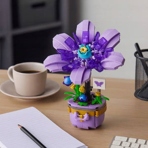 Конструктор «Фиолетовый цветок» — декоративная модель с нежными лепестками