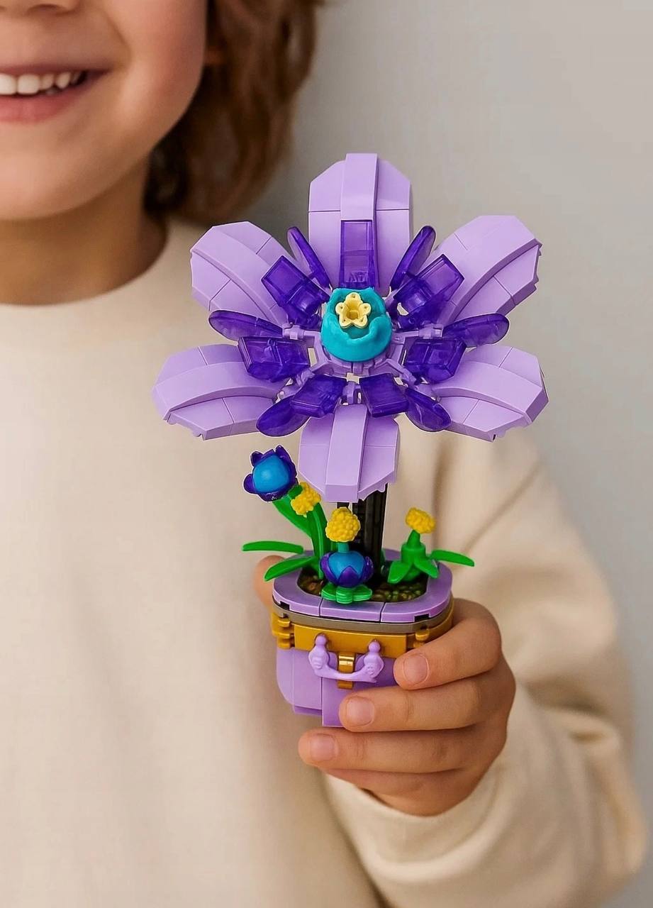 Конструктор «Фиолетовый цветок» — декоративная модель с нежными лепестками