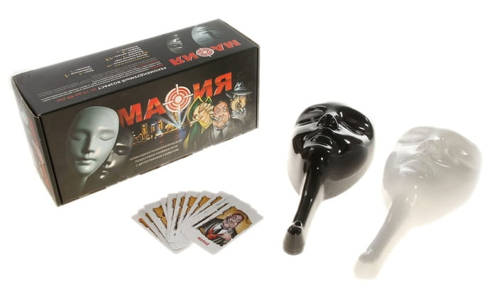 Настольная игра Мафия от SOVABOOKS с пластиковыми масками и картами для развлечений в компании.